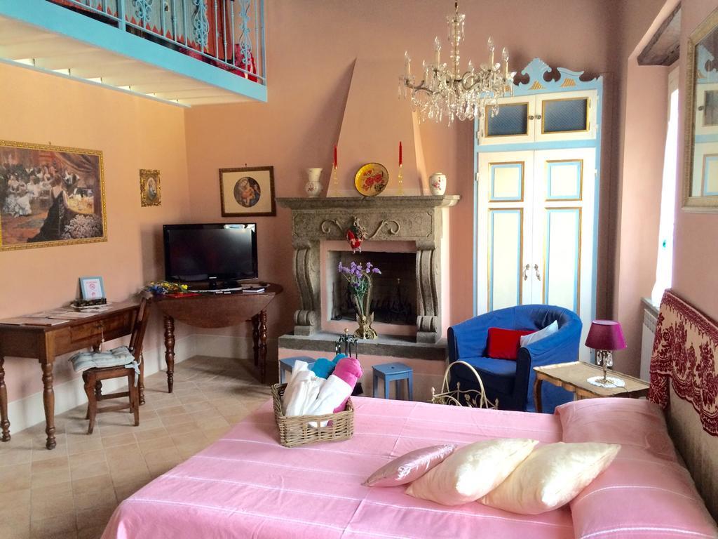 Ferienwohnung La Stagione Dell'Arte Luxe Camaiore Exterior foto